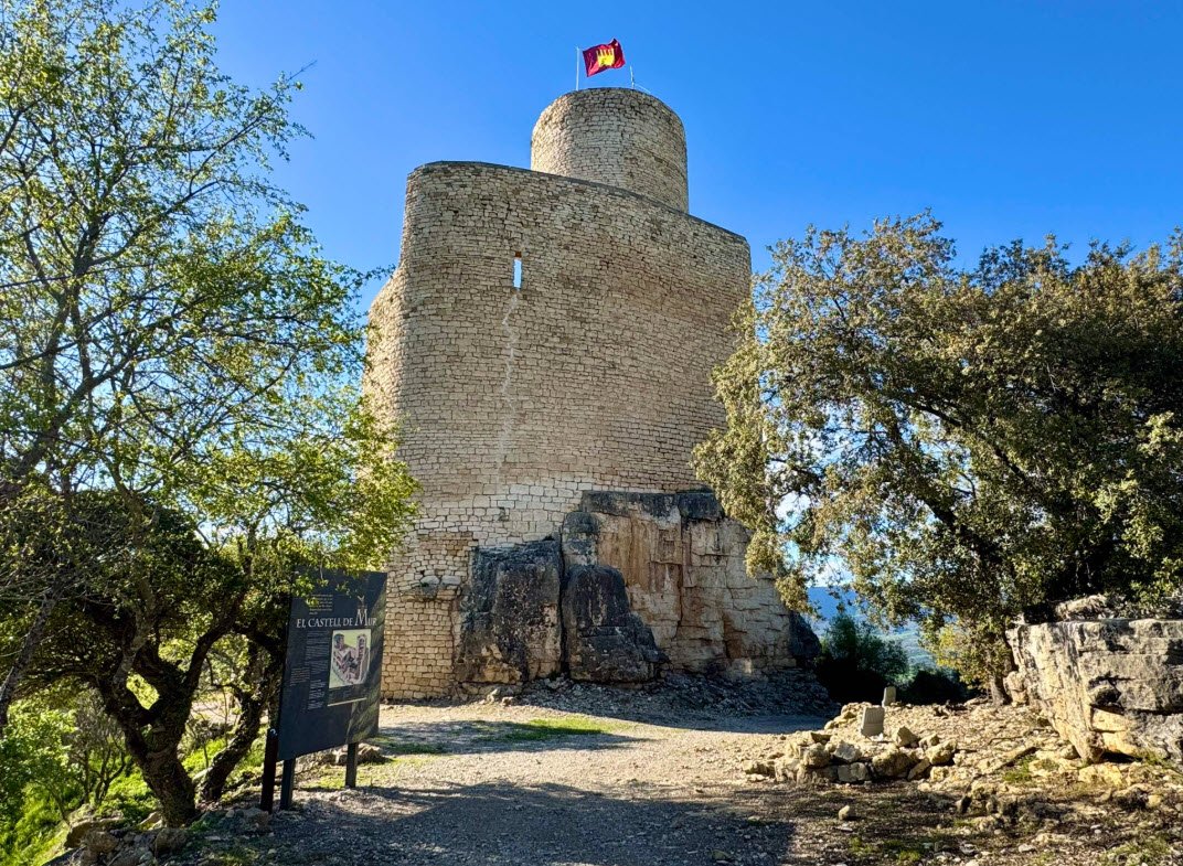 Castell de Mur, Spain